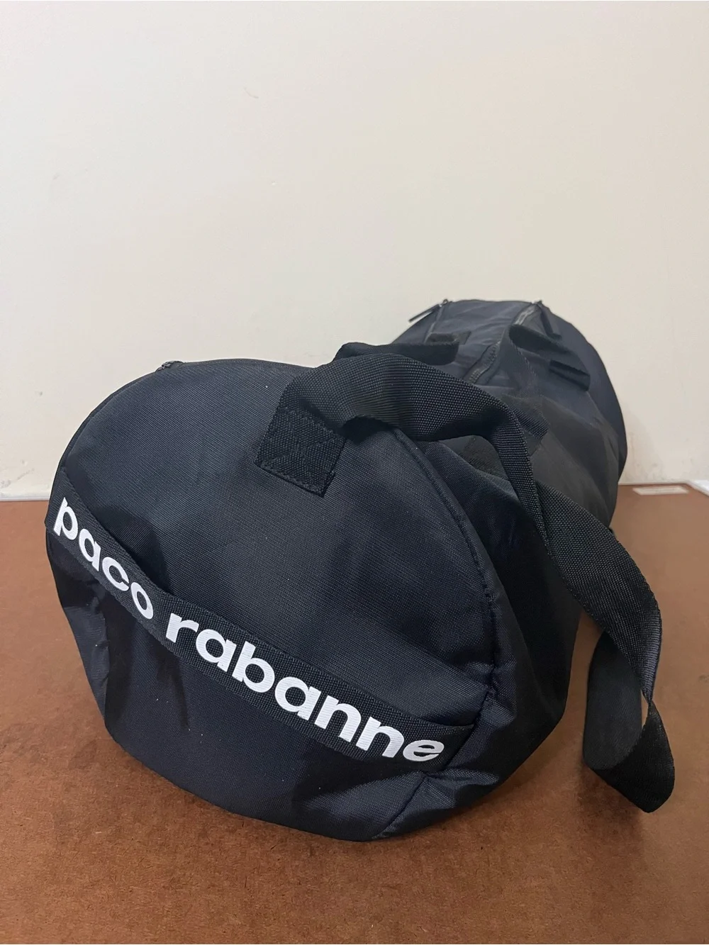 Paco Rabanne Invictus Parfums Black Barrel Duffle Bag NWOT 20W x 10H